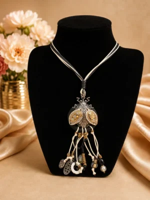 rhinestone bee mala