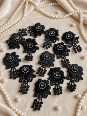 3d flower motifs – jet black