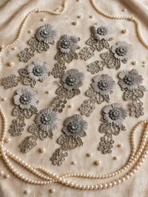 3d flower motifs – smoky gray