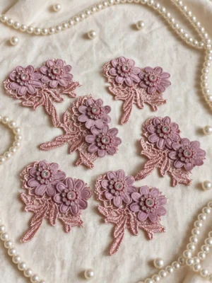 3d flower motifs – pinky pink